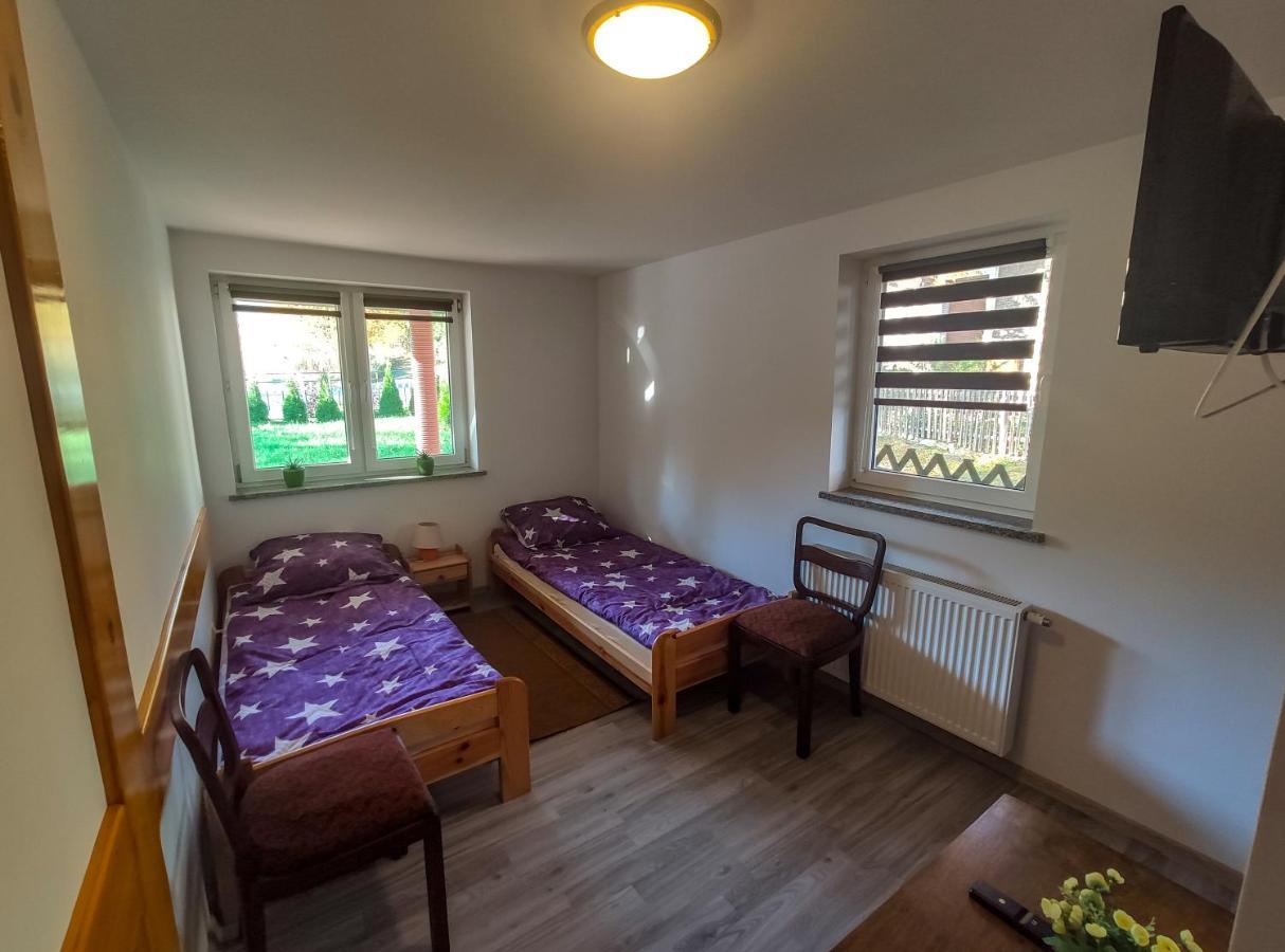 Hotel Koniczynka à Ściegny Extérieur photo